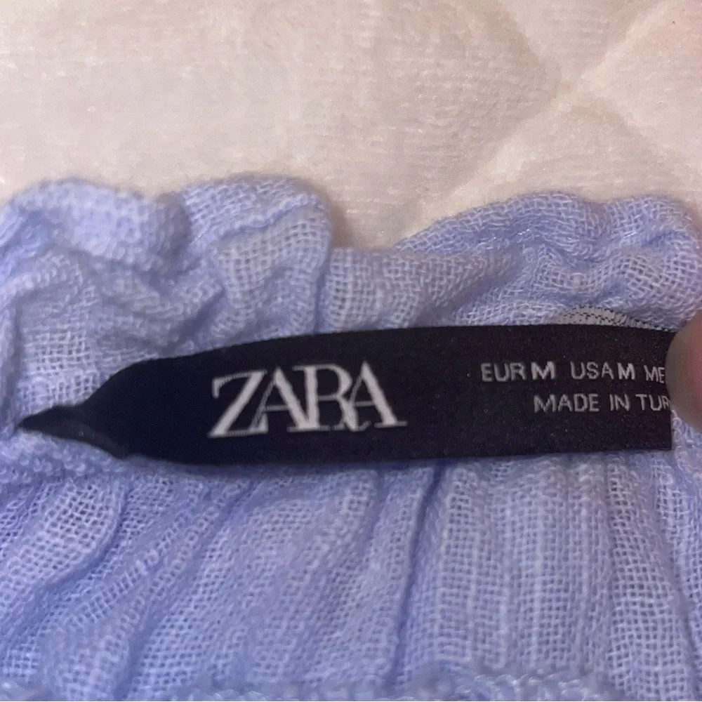 Zara Ruffle Top - Picture 3 of 3
